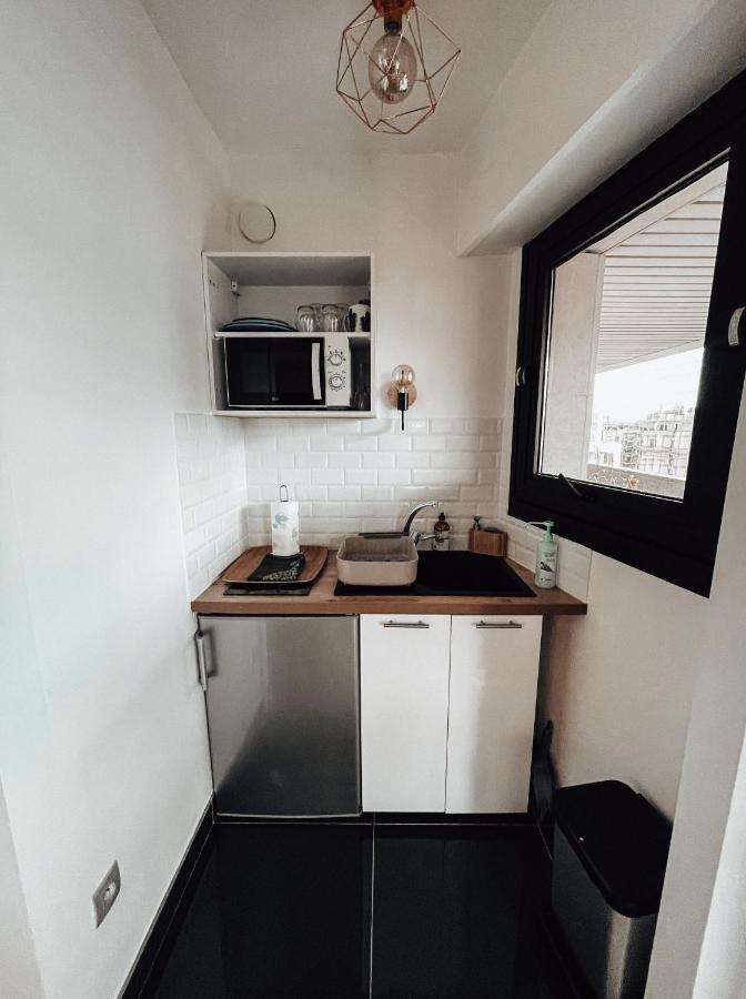 Beautiful Modern Fully Furnished Studio 勒瓦卢瓦-佩雷 外观 照片