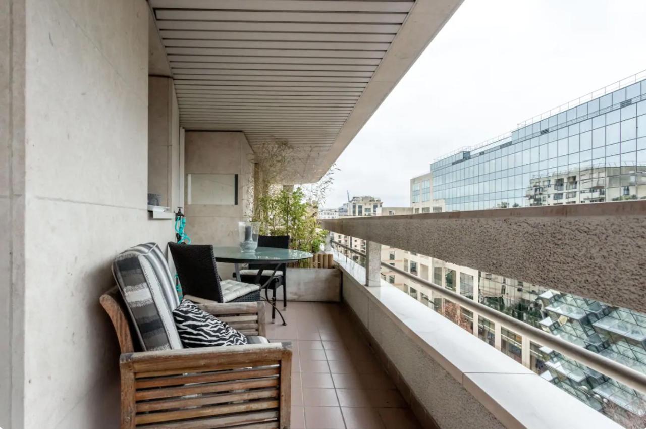 Beautiful Modern Fully Furnished Studio 勒瓦卢瓦-佩雷 外观 照片