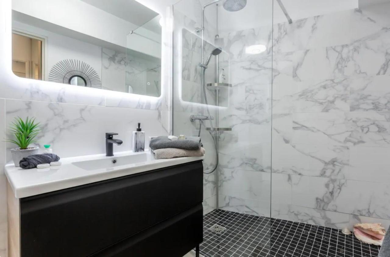 Beautiful Modern Fully Furnished Studio 勒瓦卢瓦-佩雷 外观 照片